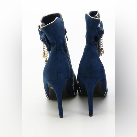 Ankle boots, blue, and gold with pearl chain - Picture 3 of 4